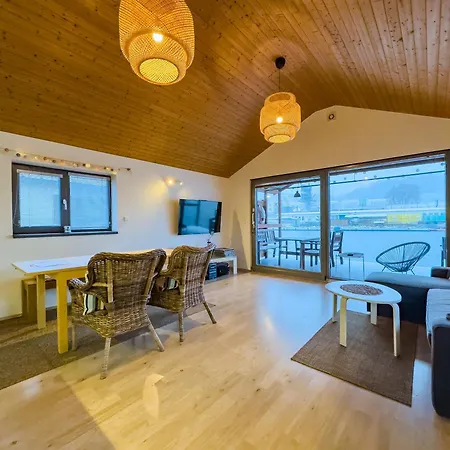 Houseboat Franklin - Houseboats Benjamin & Franklin Bådhotel Prag