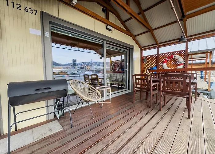 Bateau-hôtel Houseboat Franklin - Houseboats Benjamin & Franklin Prague